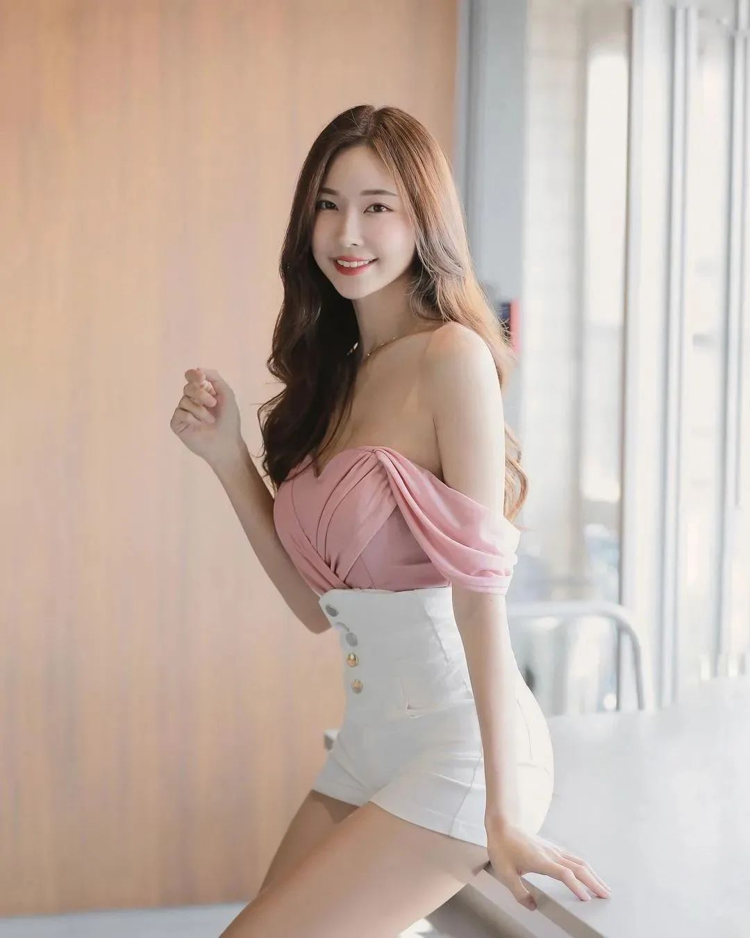 黄上晏，又甜又美的“白月光女孩”