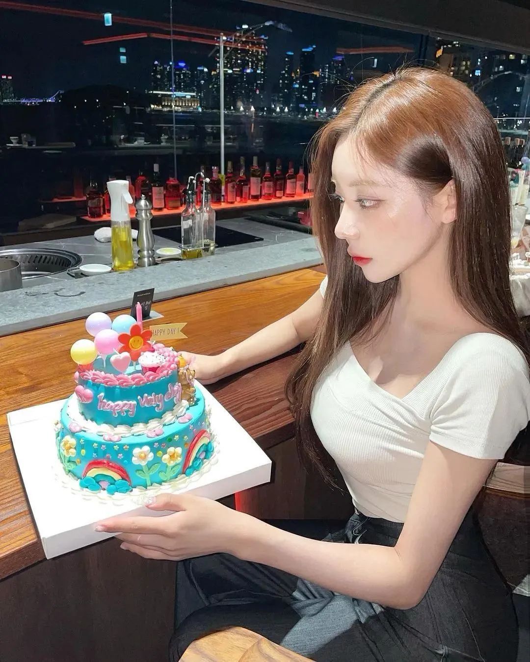 Vely,甜美可人的韩国网红美女