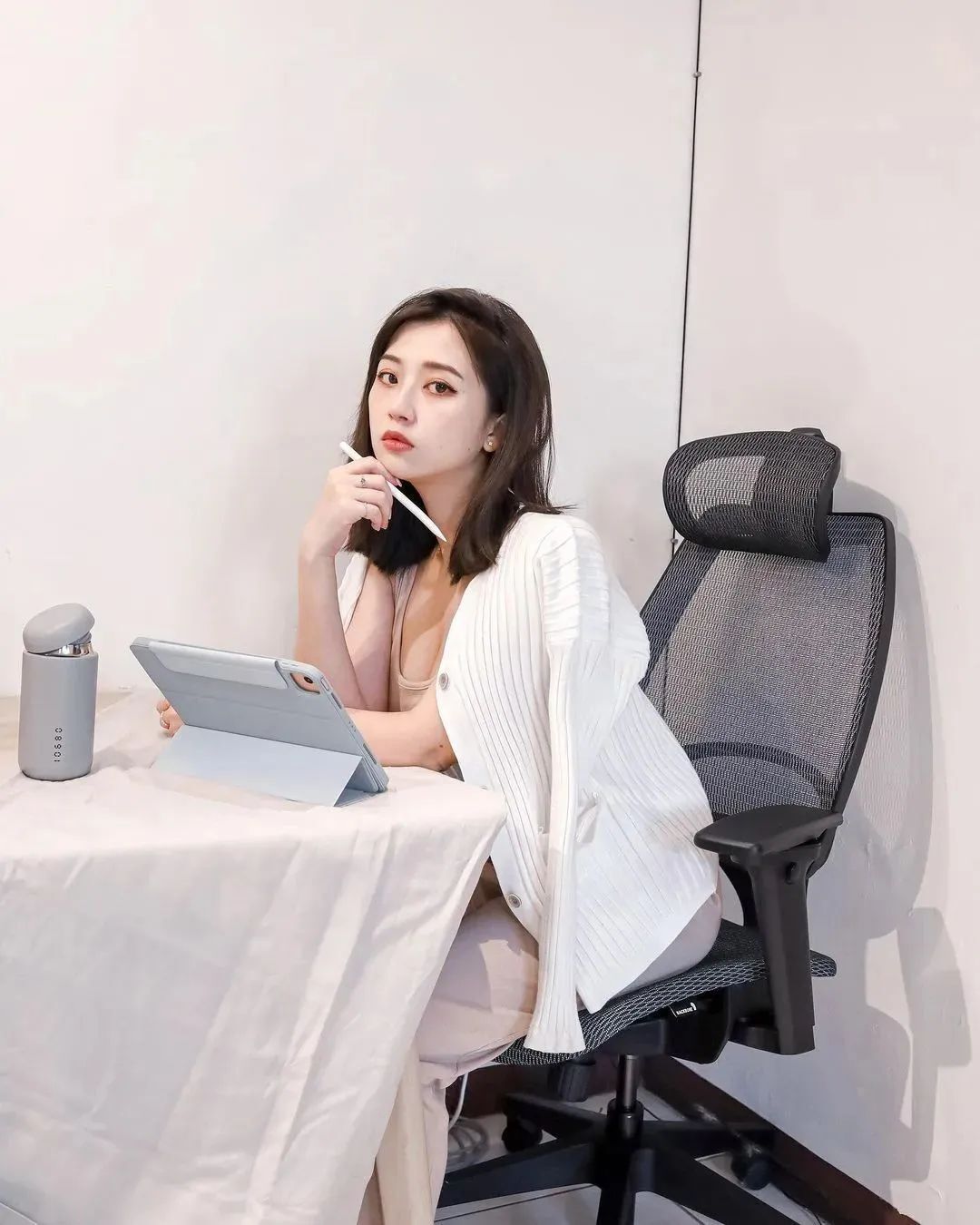 何蓁，清新脱俗的气质女神