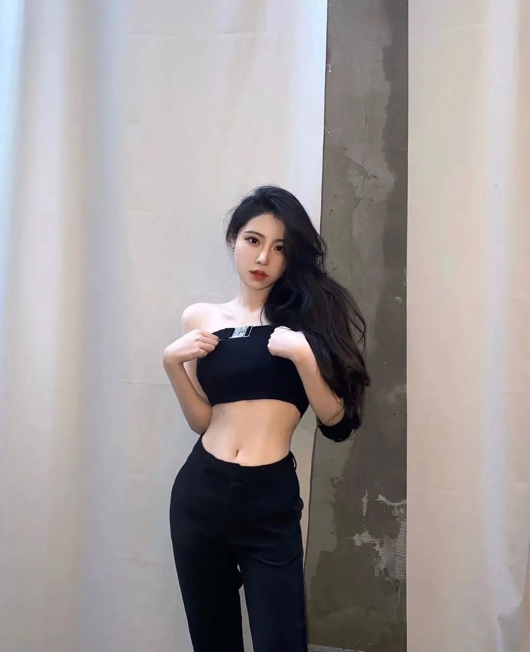 WHY，又甜又美的网红美女模特