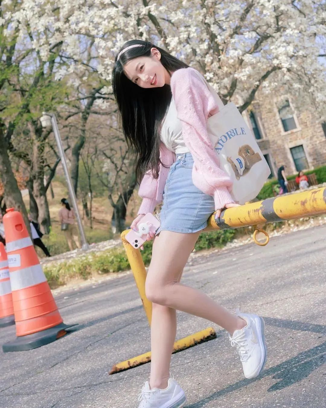 李素英，清纯可爱的韩国“初恋系女神”