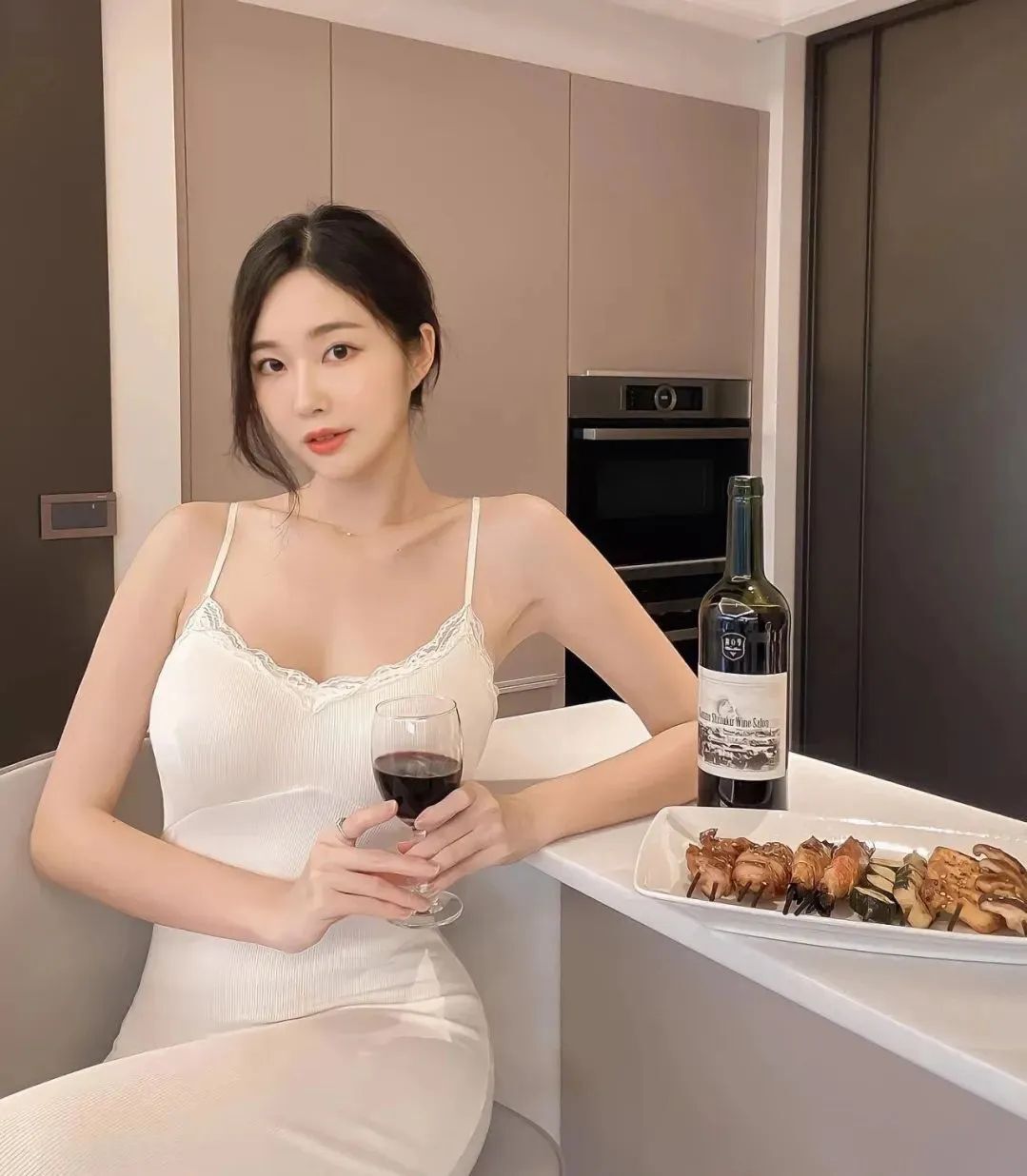 黄上晏，甜美迷人的台师大音乐系女神