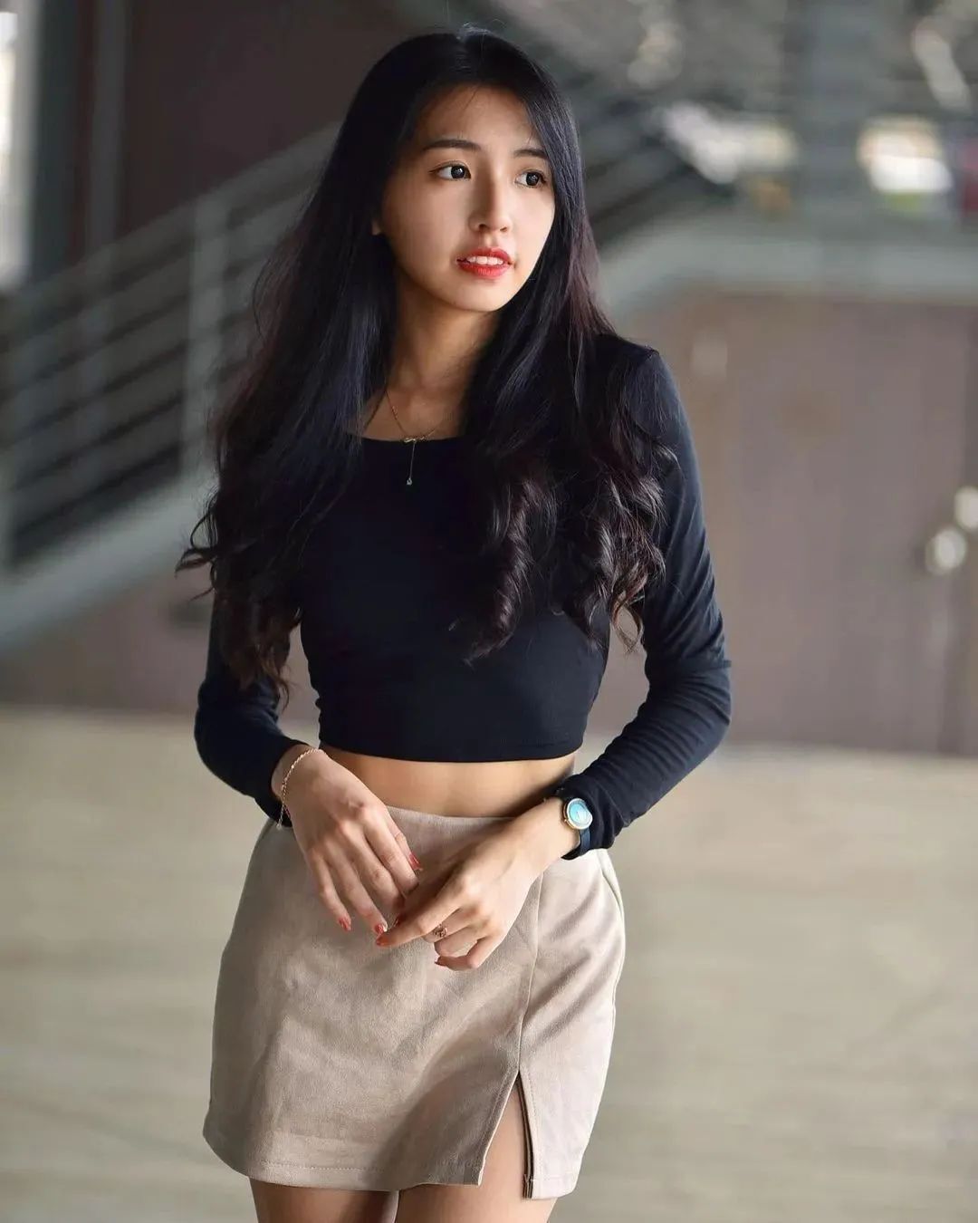 马来西亚网红艺庭，气质独特的氧气美女
