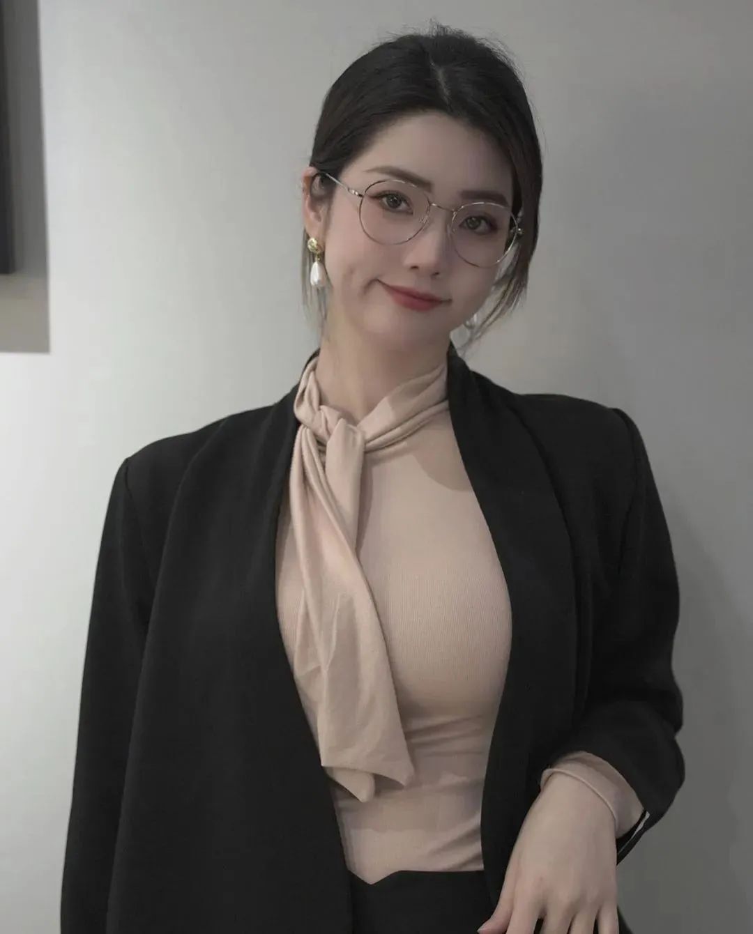 国产网红小蓝蓝，辣度指数爆表的御姐范女神