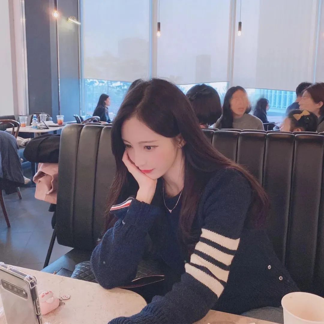 韩国网红hyun_dy,甜美指数超标的颜值女神