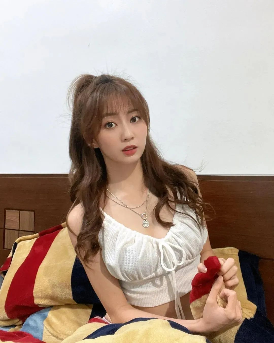 台湾网红彭翊慈，充满青春活力的啦啦队女神