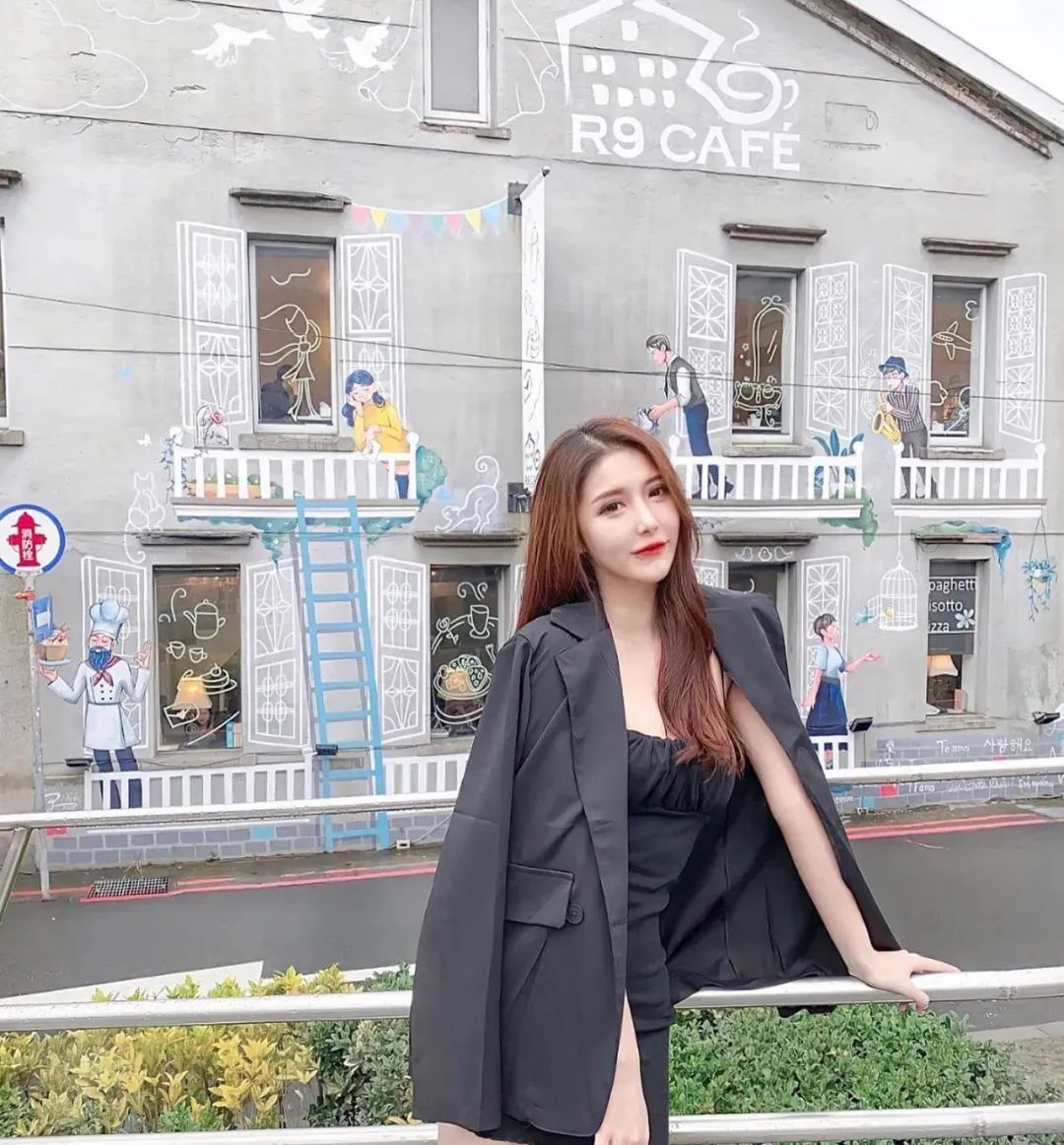 台湾网红mumu,甜美迷人的她，是多少人心目中的完美型女友