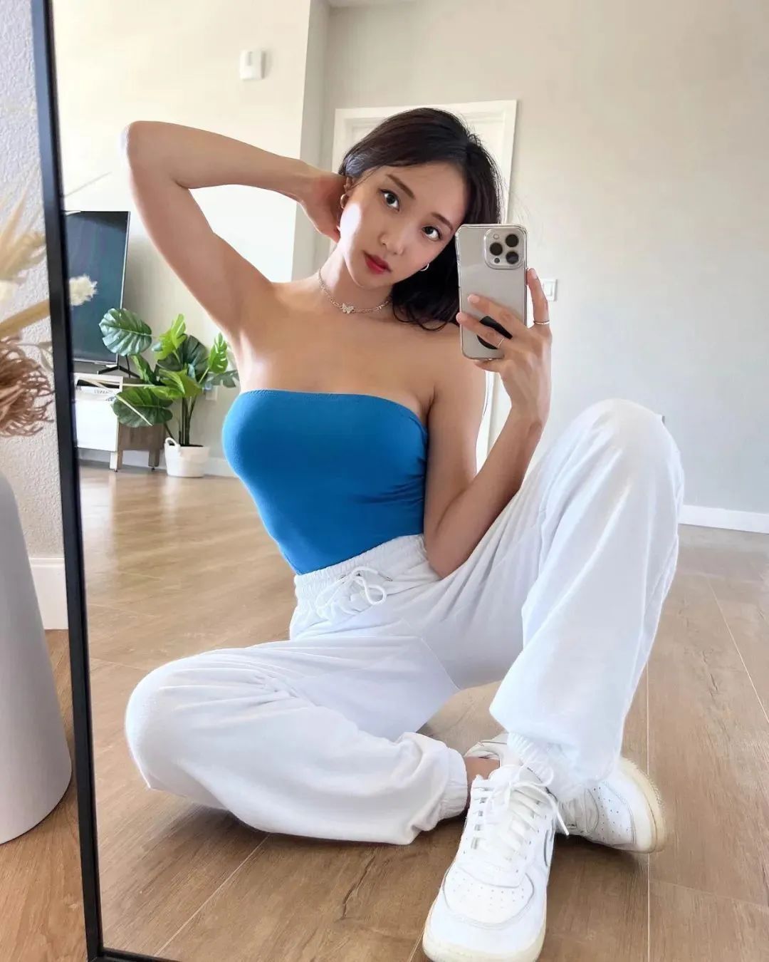 韩国网红Jenny，气质出众且魅力十足的瑜伽女神