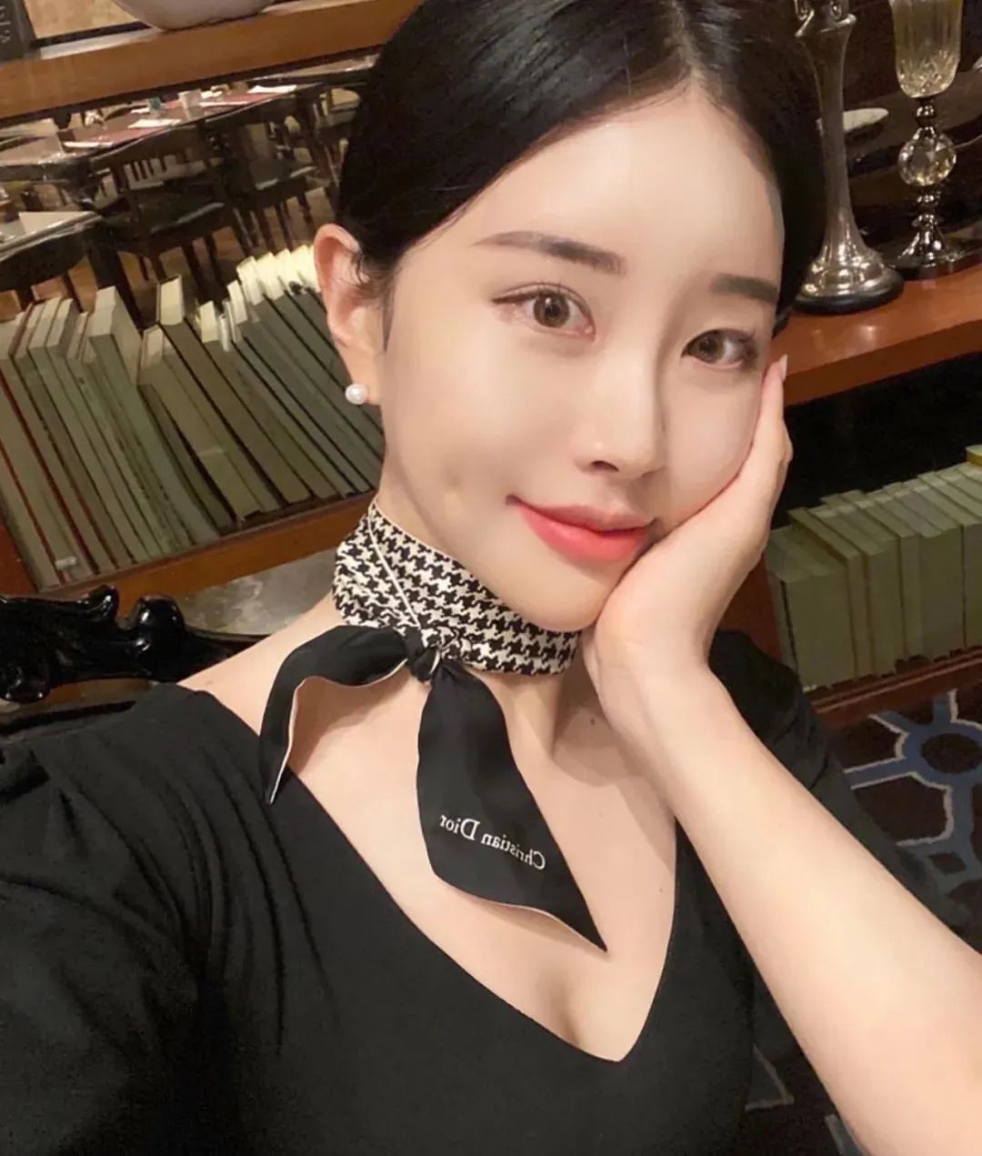 韩国网红byeol，甜美可人的韩国最美警花
