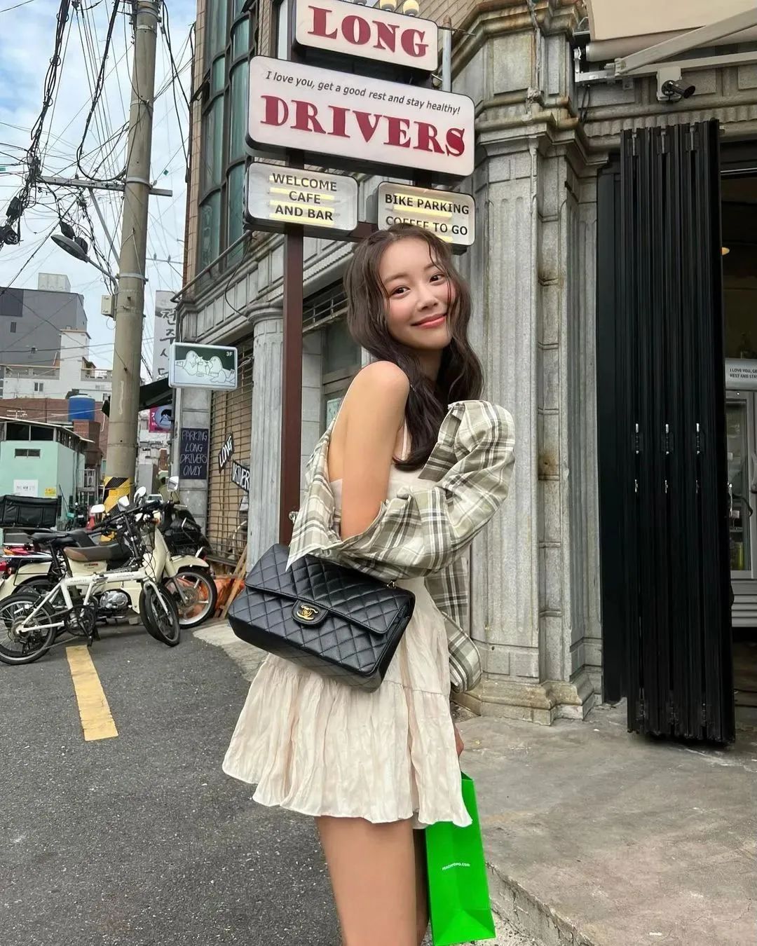 韩国网红vivamoon，甜美迷人的气质女神