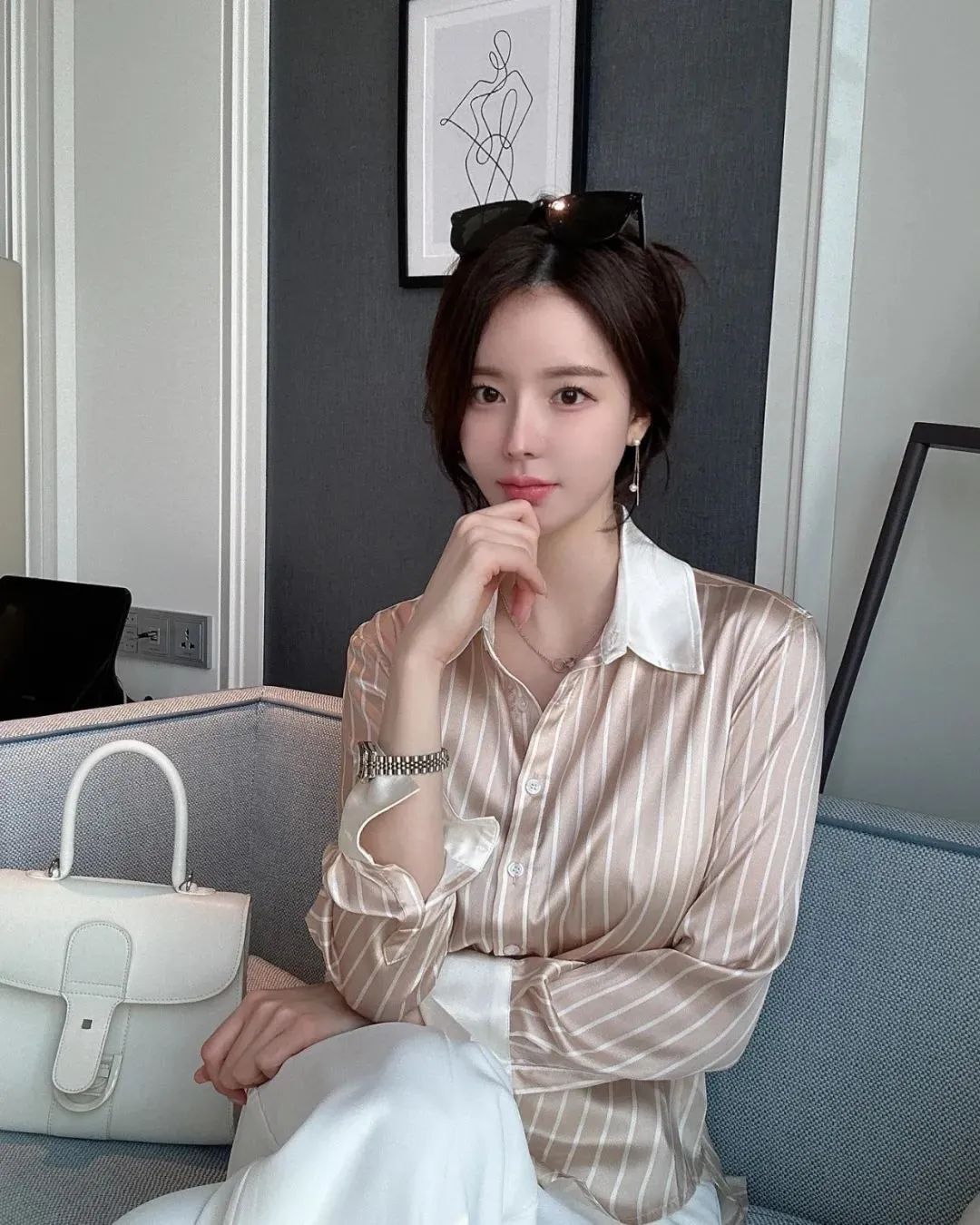 韩国网红ifwonder，甜美可人的服装店老板娘