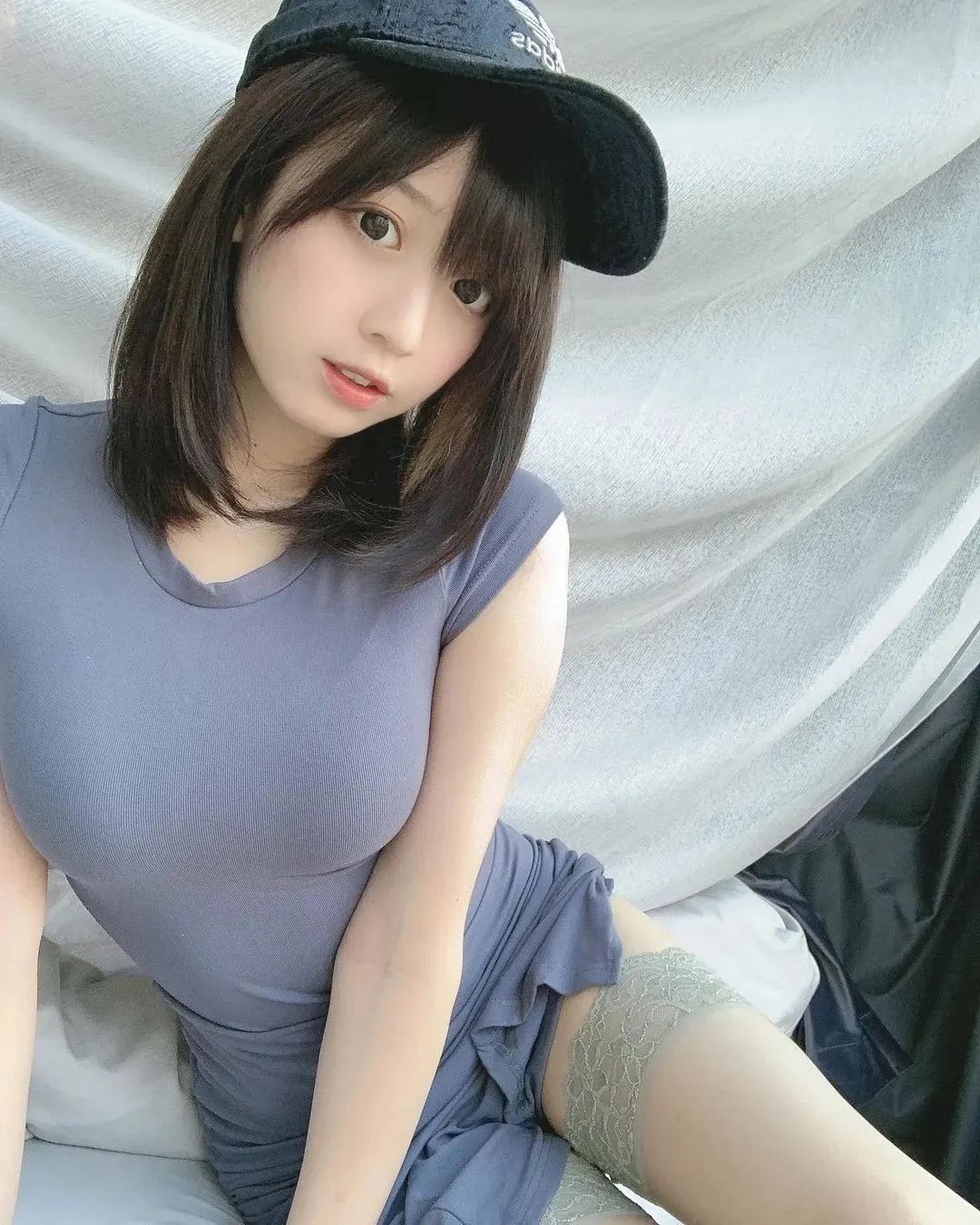 国产网红yami，清纯可爱的甜美系女神
