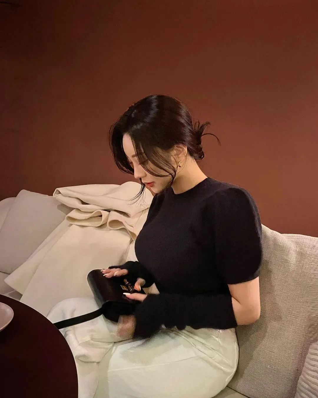 韩国网红seoa，拥有高贵气质且韵味十足的气质女神