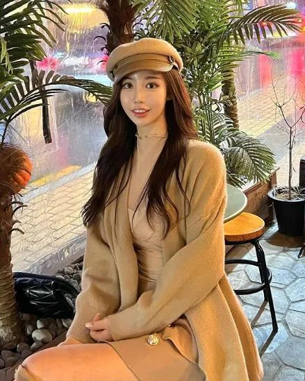 韩国顶级网红美女，身材杠杠的
