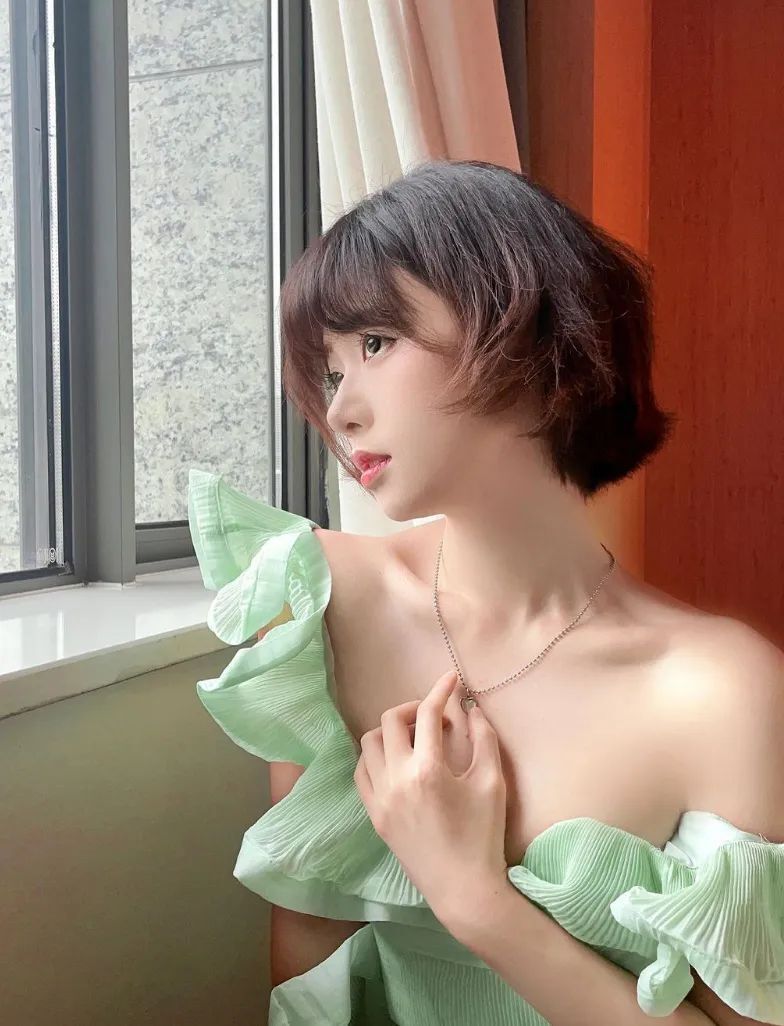 韩国网红 | borusushi，甜美又性感的顶级网红美女