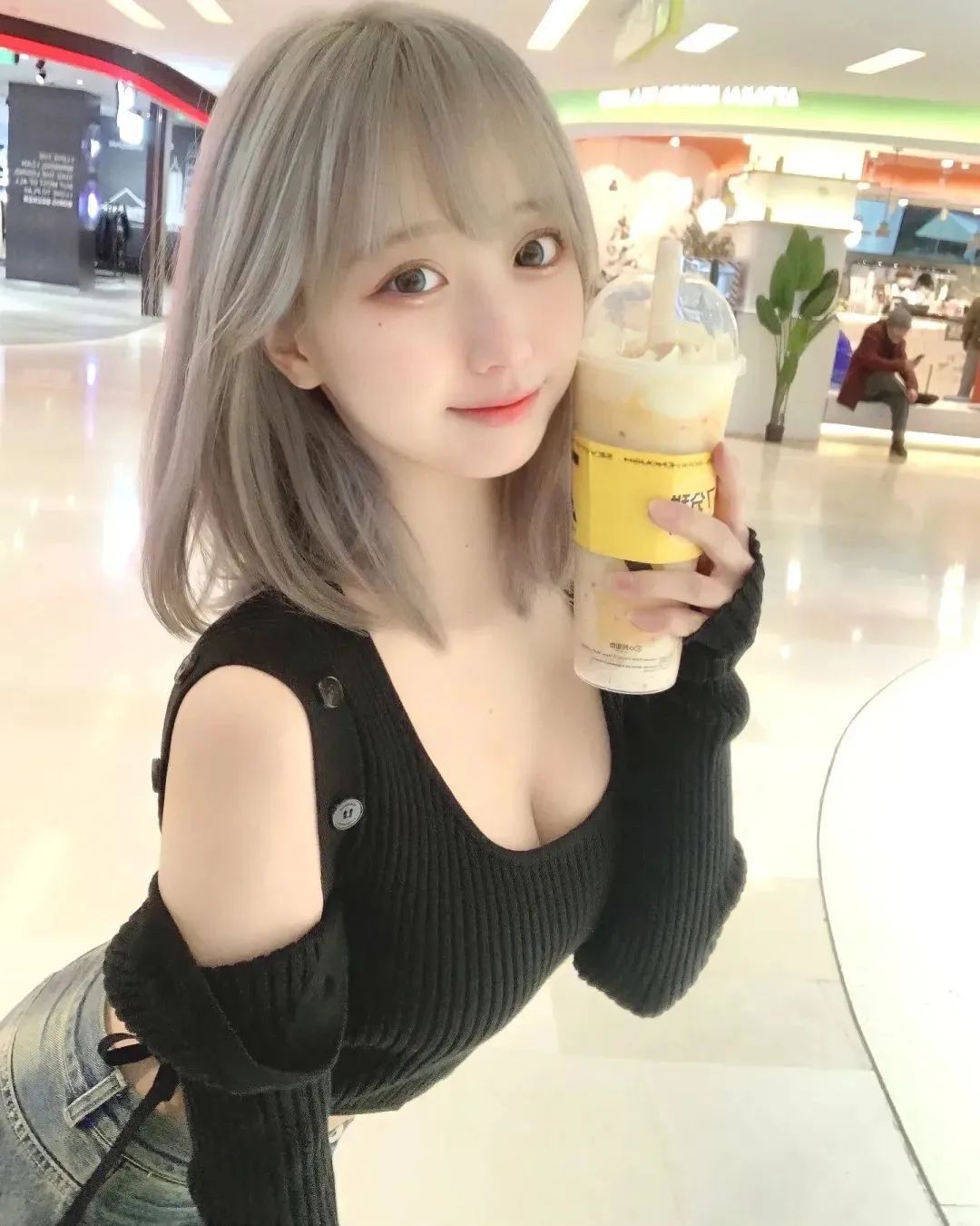 国产顶级网红美女，清纯又可爱的甜美系女神