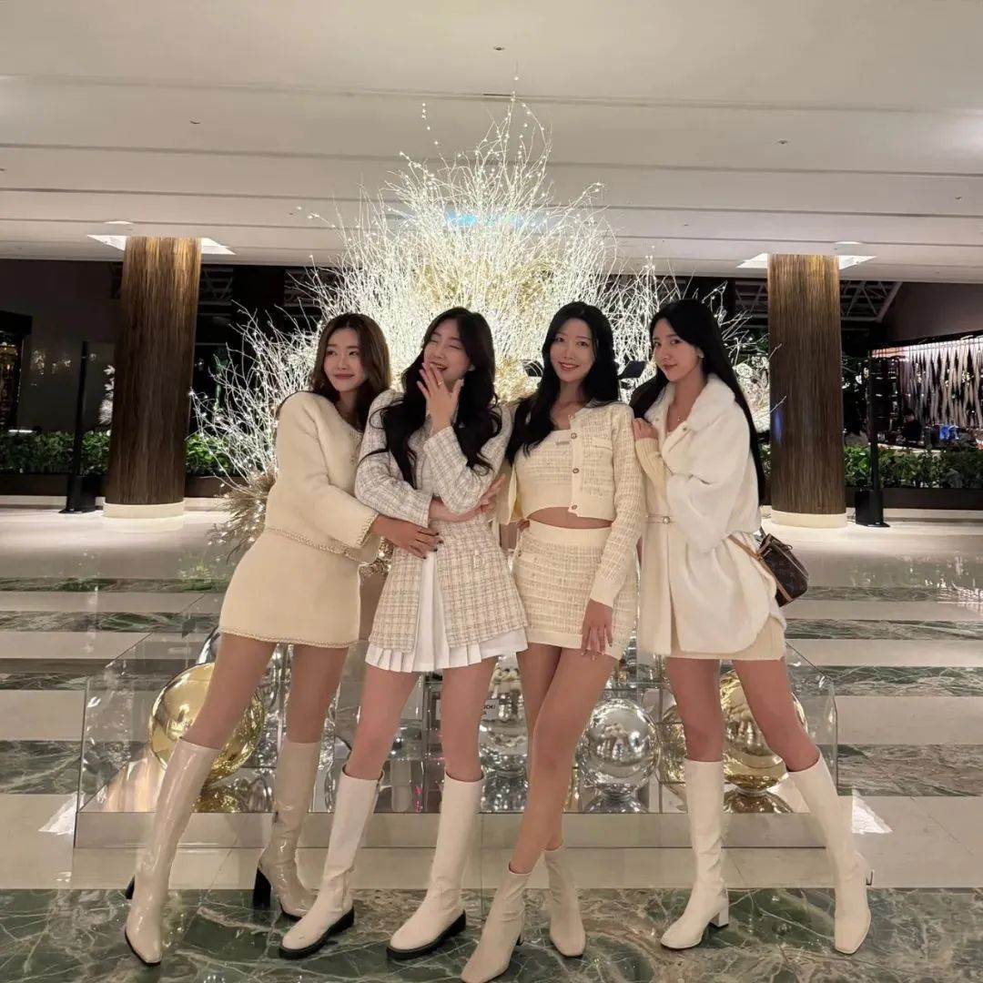 韩国顶级网红美女，长相甜美迷人的啦啦队女神