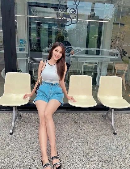 台湾网红 | 甜美又性感的顶级美女模特