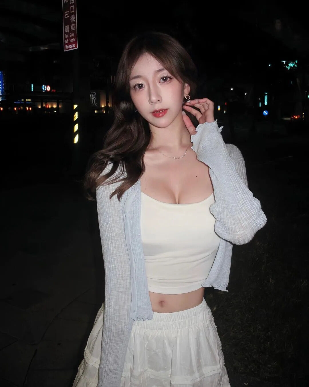 台湾网红 | cyli，甜美又性感的颜值系女神