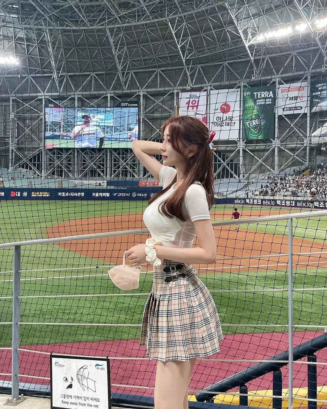 韩国网红 | mingi，甜美又迷人的顶级美女主持人
