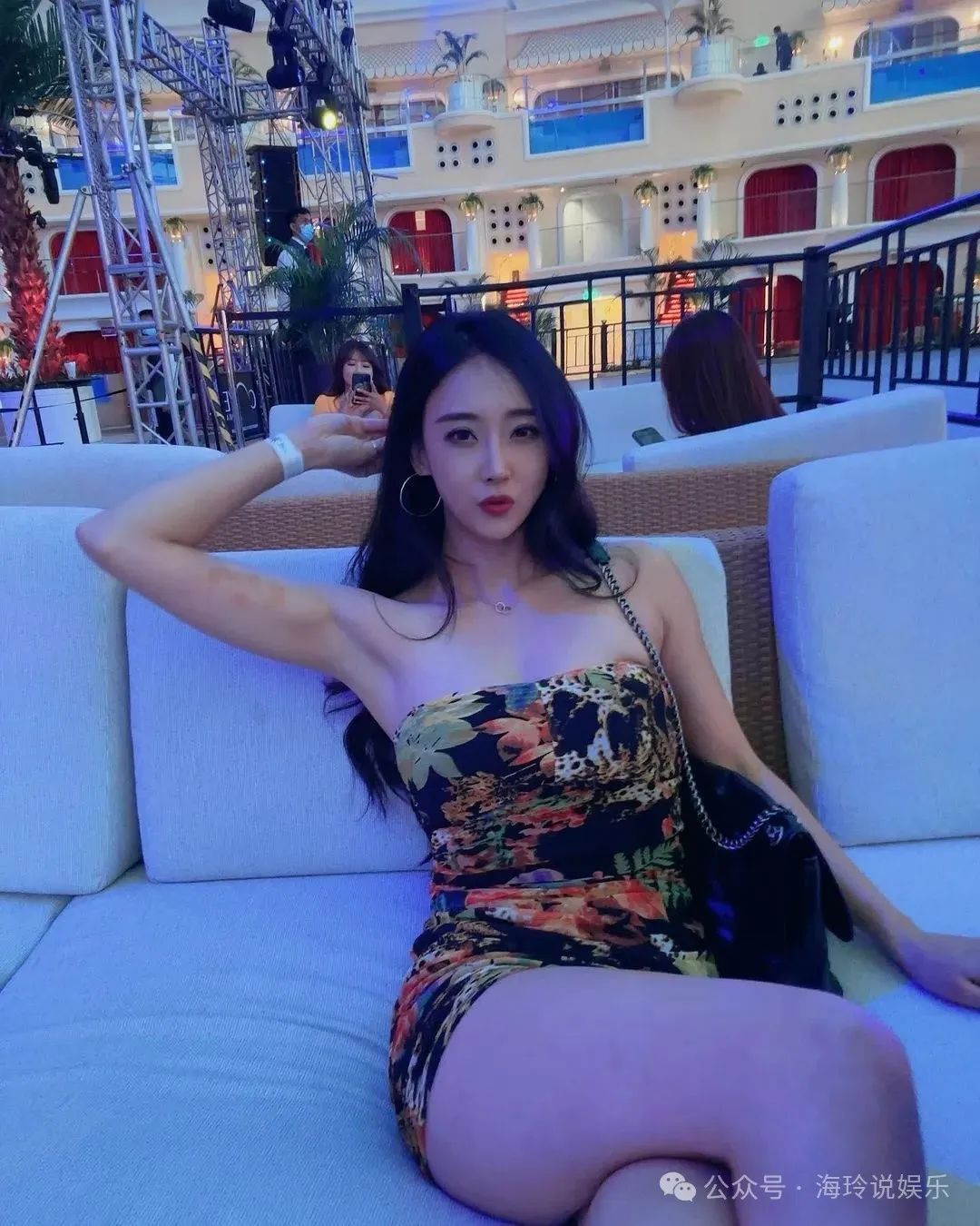 韩国顶级车模！这颜值，绝杀你的心！