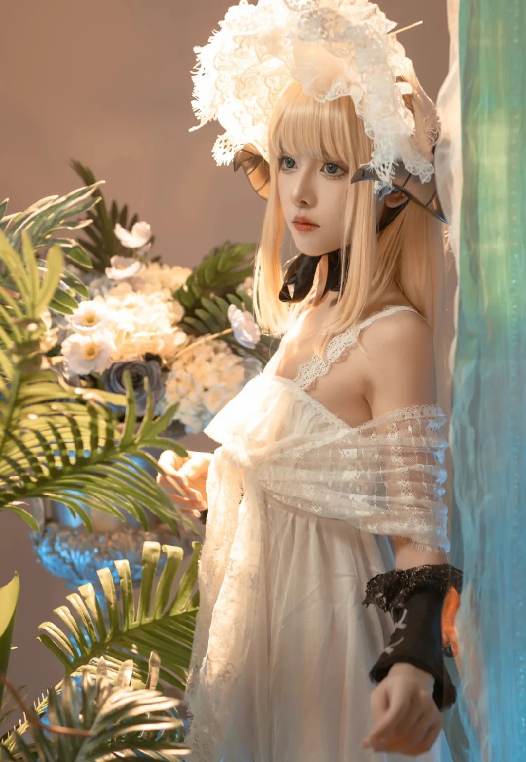 cosplay：蕾丝的诱惑 夜莺