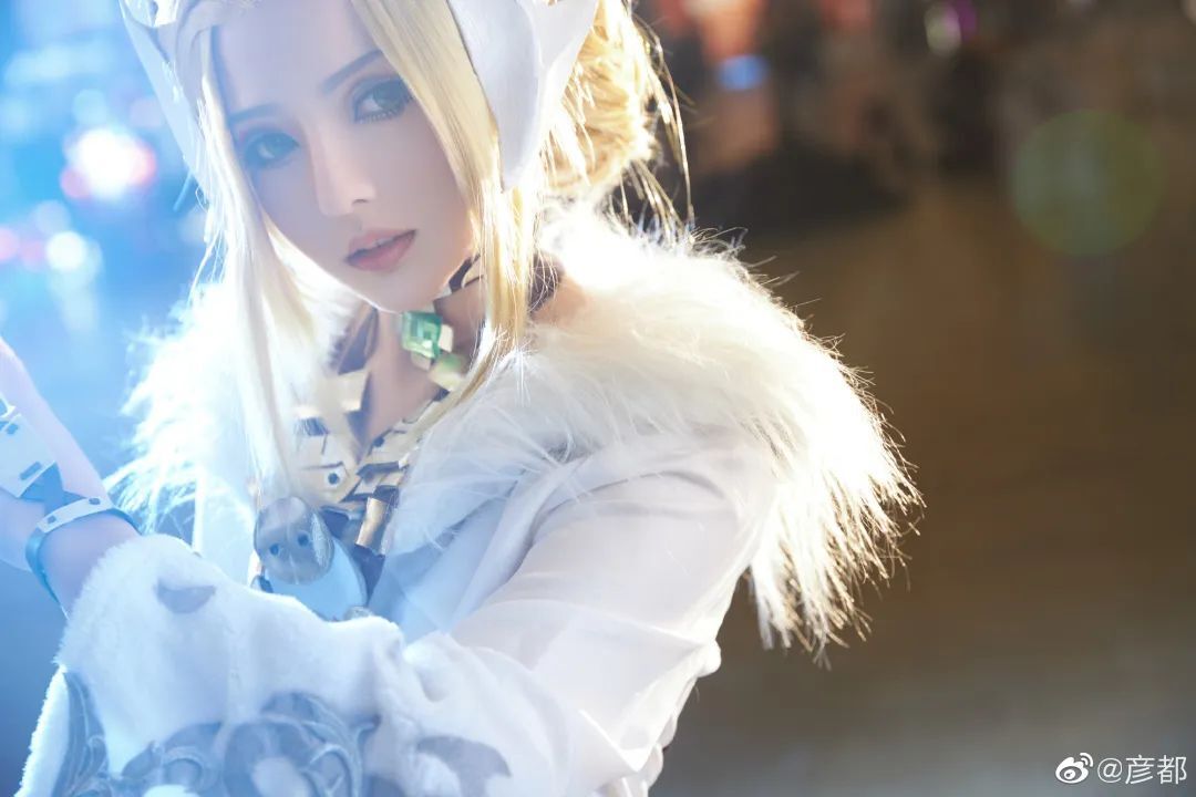 cosplay：【最终幻想】嘉恩·艾·神纳