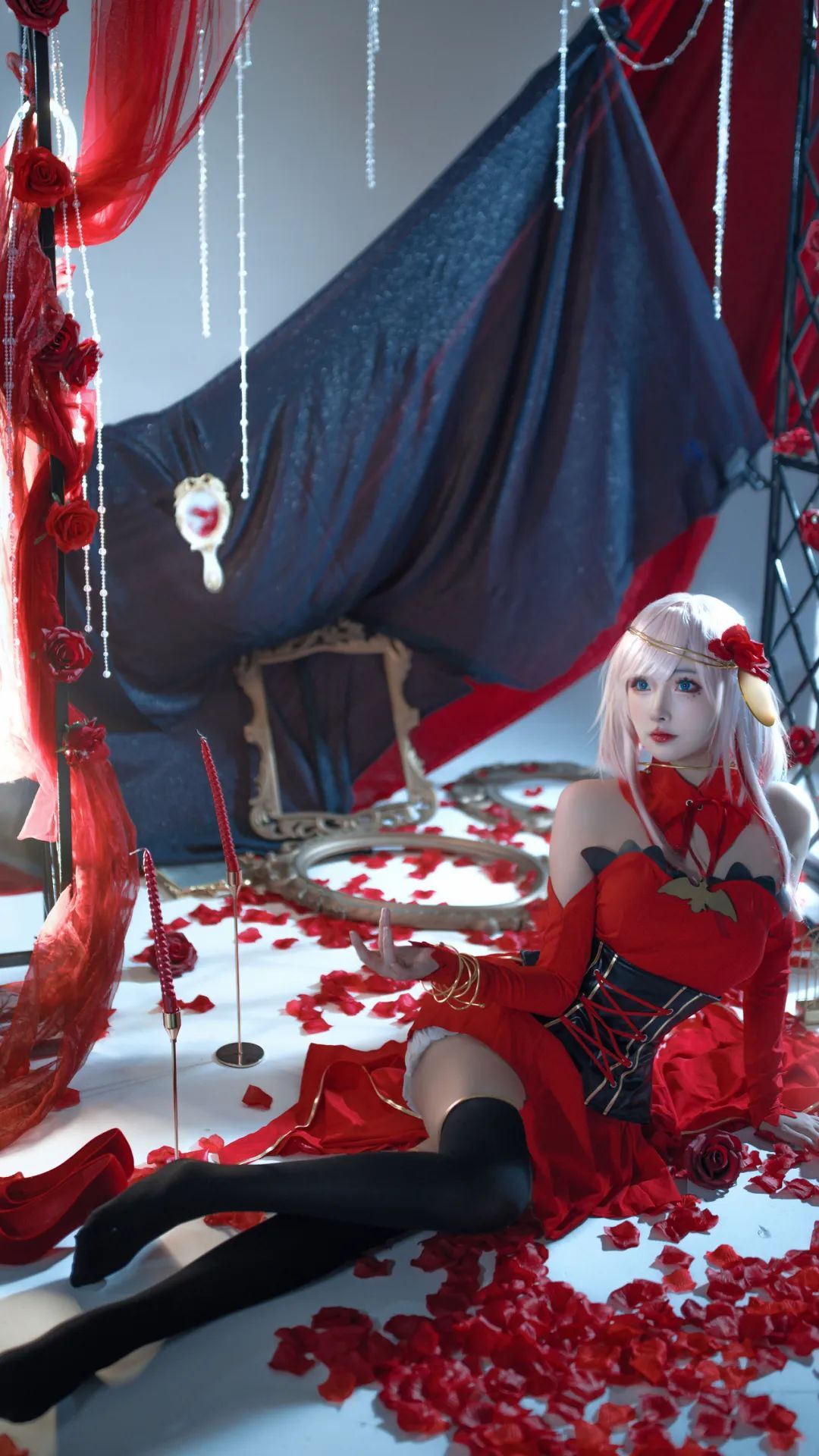 cosplay：【宿命回响】珂赛特