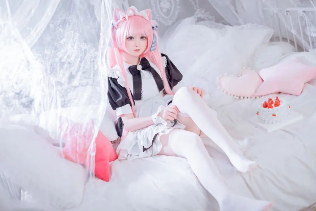 cosplay：主人，快来许个愿吧！