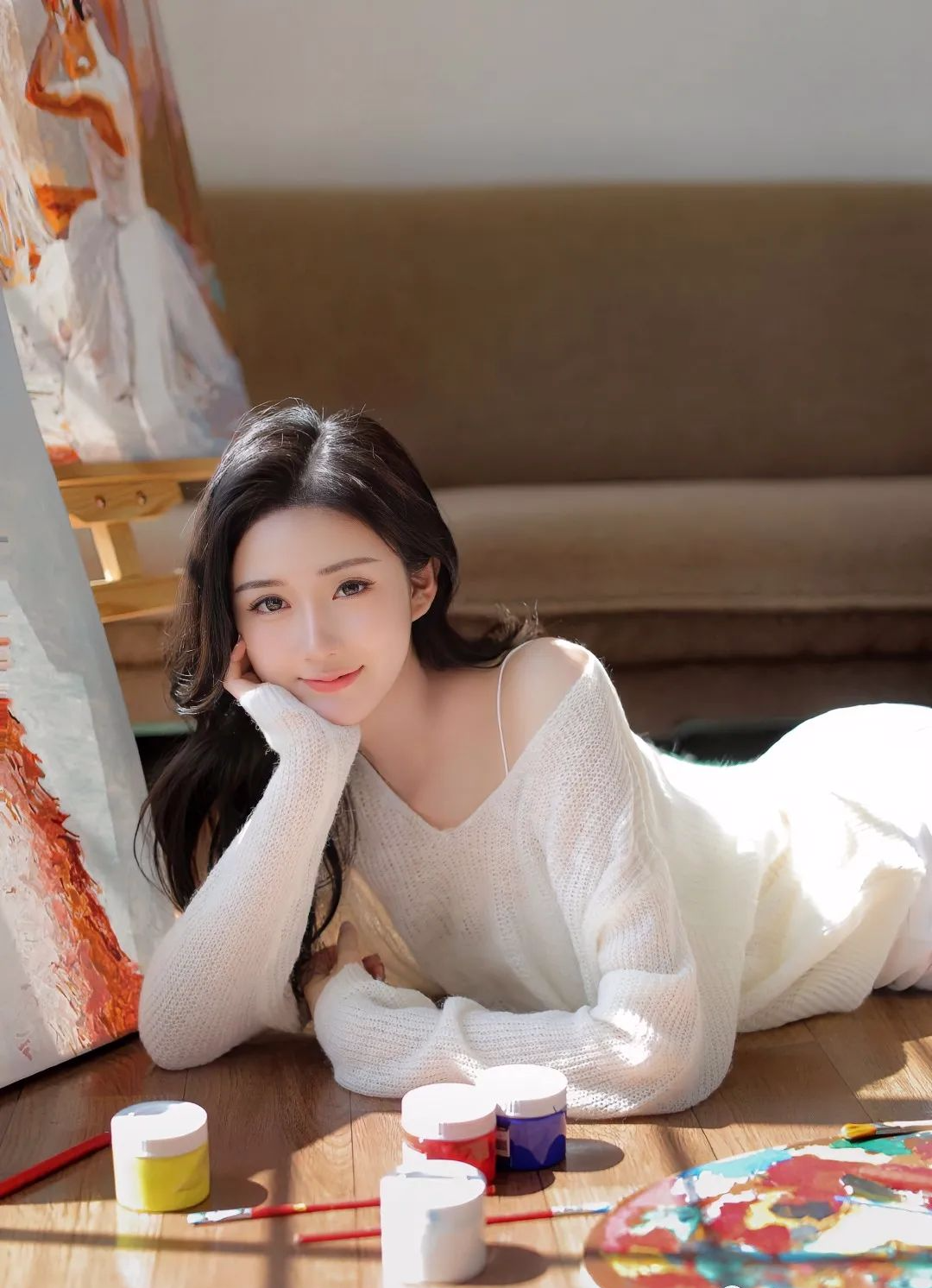 美女诱惑图片|美女趴床上照片,床上性感写真,女生全身照片可爱