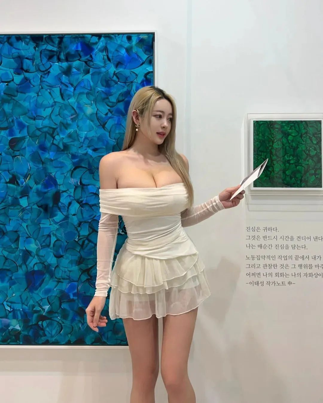 韩国网红 | seonhe，甜美又性感的比基尼模特