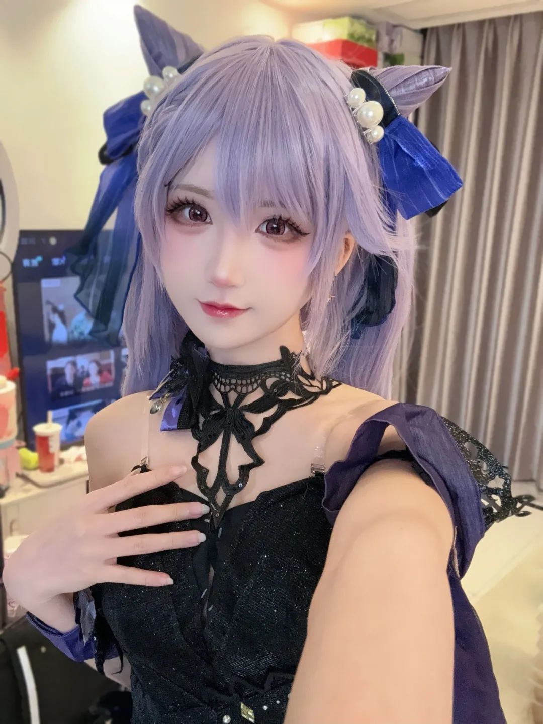 原神cos：雷神胸口拔刀一脸呆萌！芭芭拉清纯甜美！八重神子也太幼了吧？