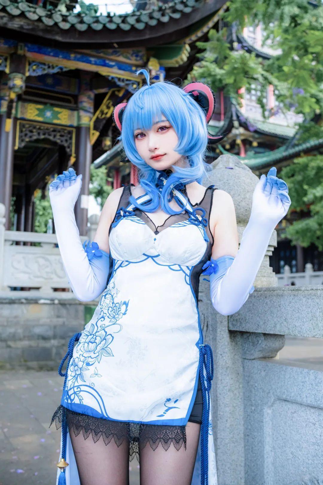 原神cos：雷神胸口拔刀一脸呆萌！芭芭拉清纯甜美！八重神子也太幼了吧？