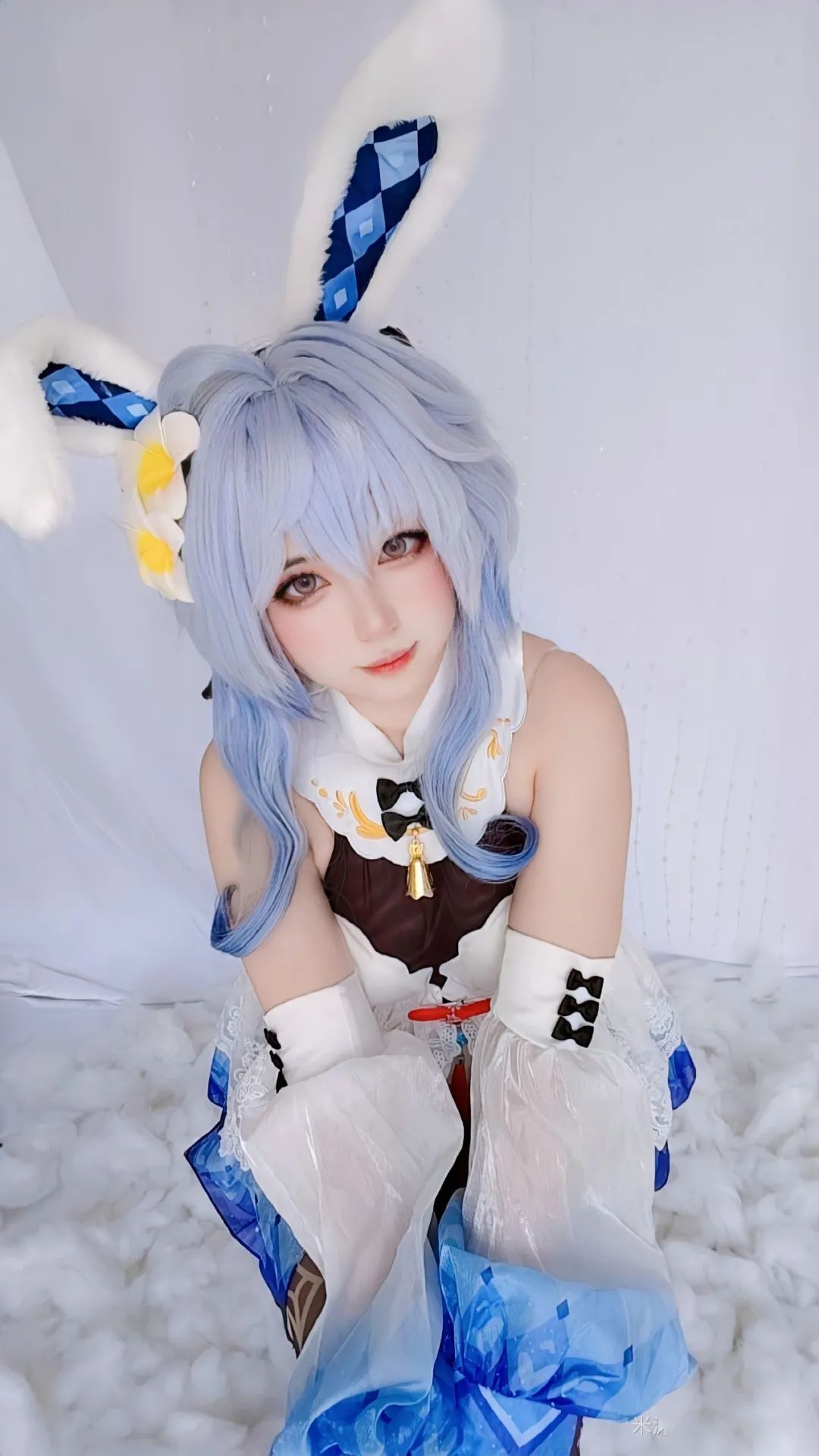 原神cos：OL制服装神子真绝了！兔女郎甘雨可爱爆了！花嫁刻晴让人狂喜！