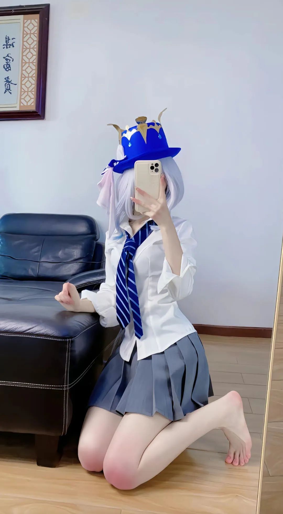 原神cos：裸足妮露让人狂喜！居家服雷神太顶了！八重神子手拿AK47！