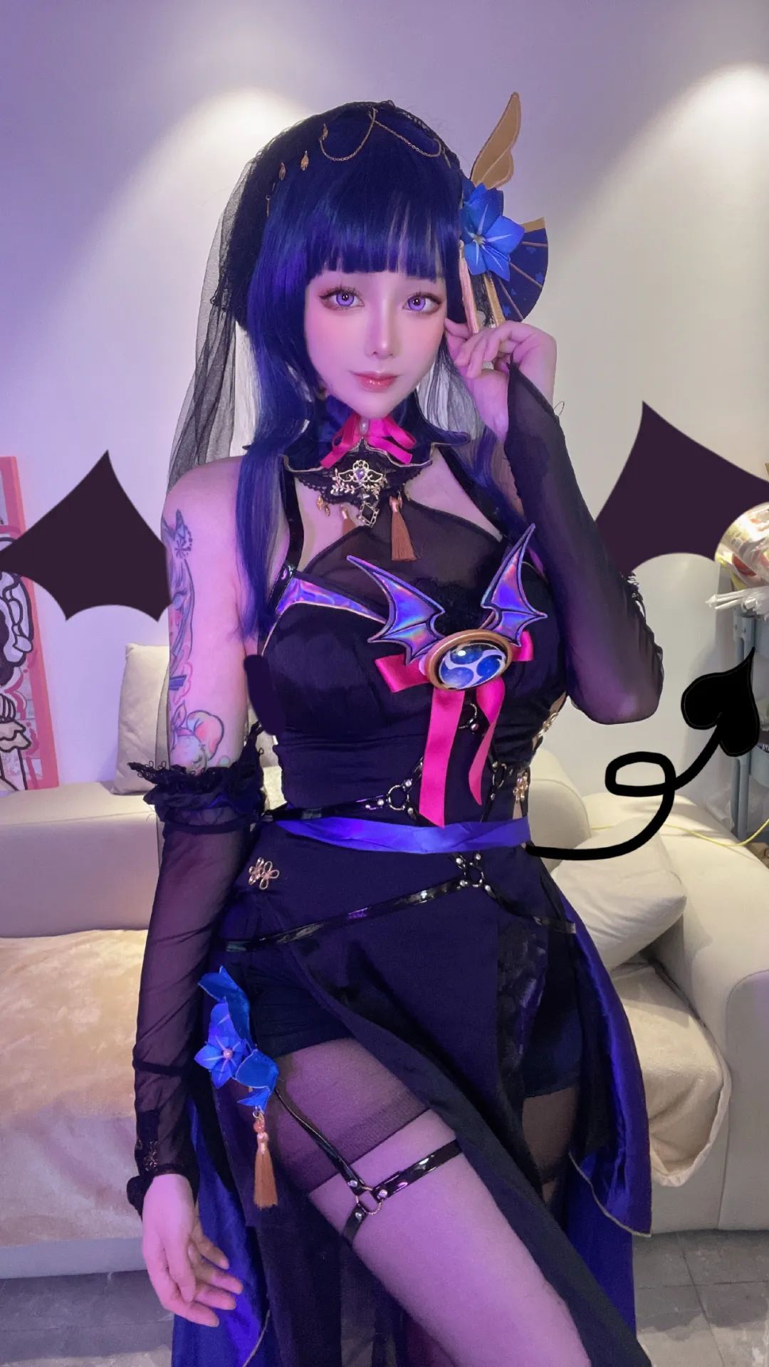 原神cos：黑丝旗袍甘雨，白丝兔女郎刻晴真绝了！勒肉黑丝旗袍申鹤让玩家狂喜！