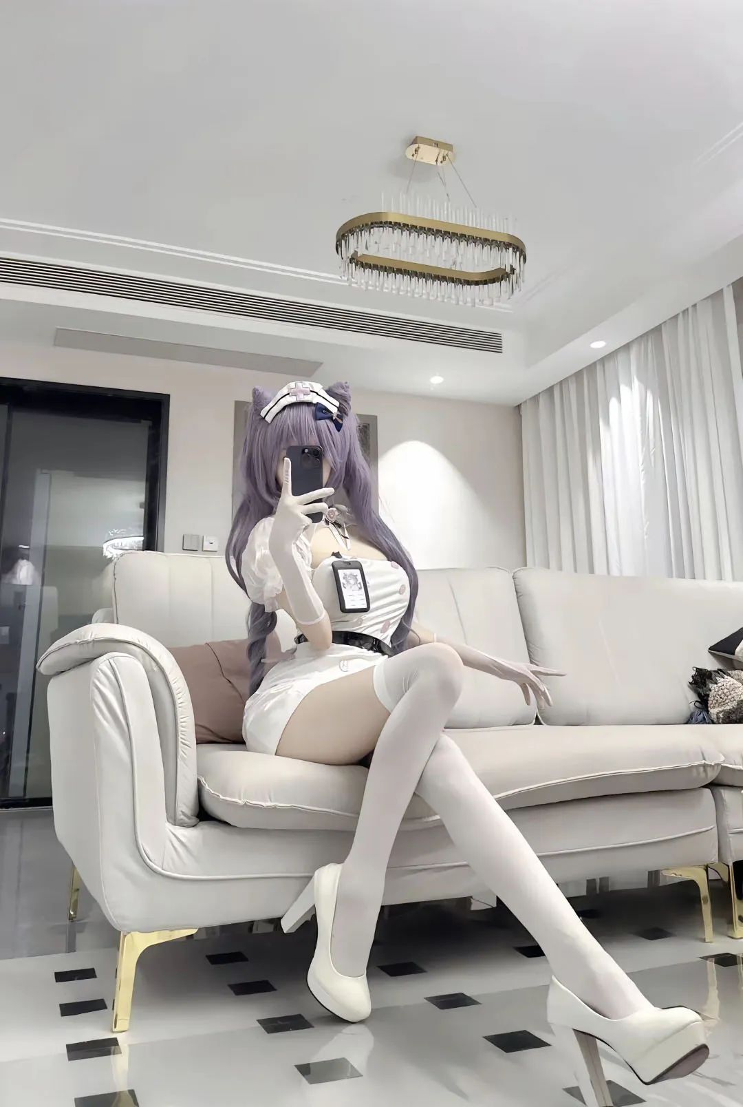 原神cos：黑丝+高跟，赛车服申鹤太顶了！白丝泳装刻晴，兔女郎甘雨绫华让玩家狂喜！