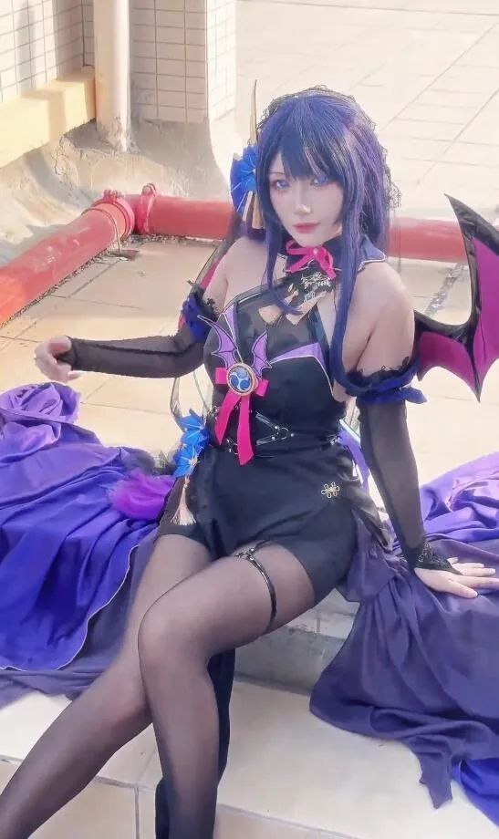 原神cos：泳装神子太美了！制服雷神，香菱变大了，白丝刻晴，女仆久岐忍让人狂喜！