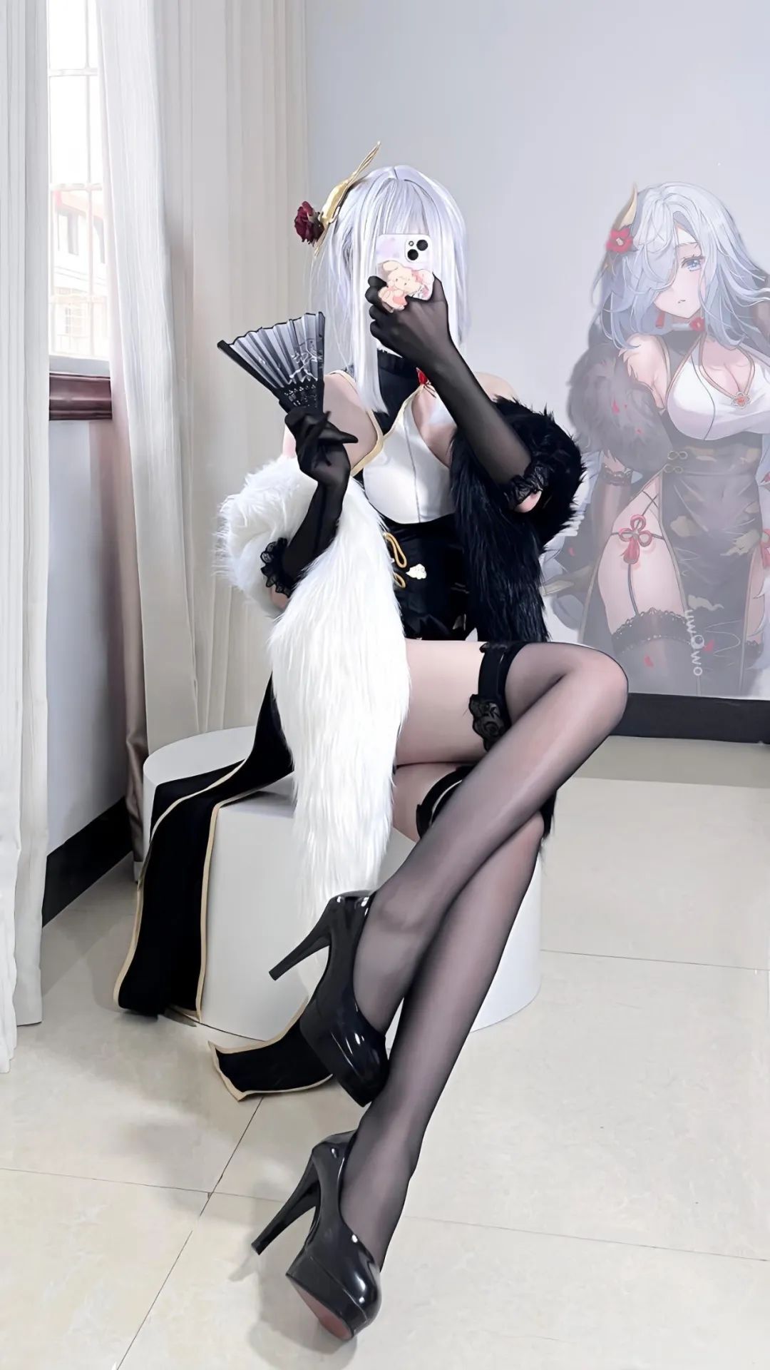 原神cos：黑丝小厨娘刻晴太萌了！黑丝旗袍申鹤，白丝连衣裙神子太御了！女仆雷神绫华让人狂喜！