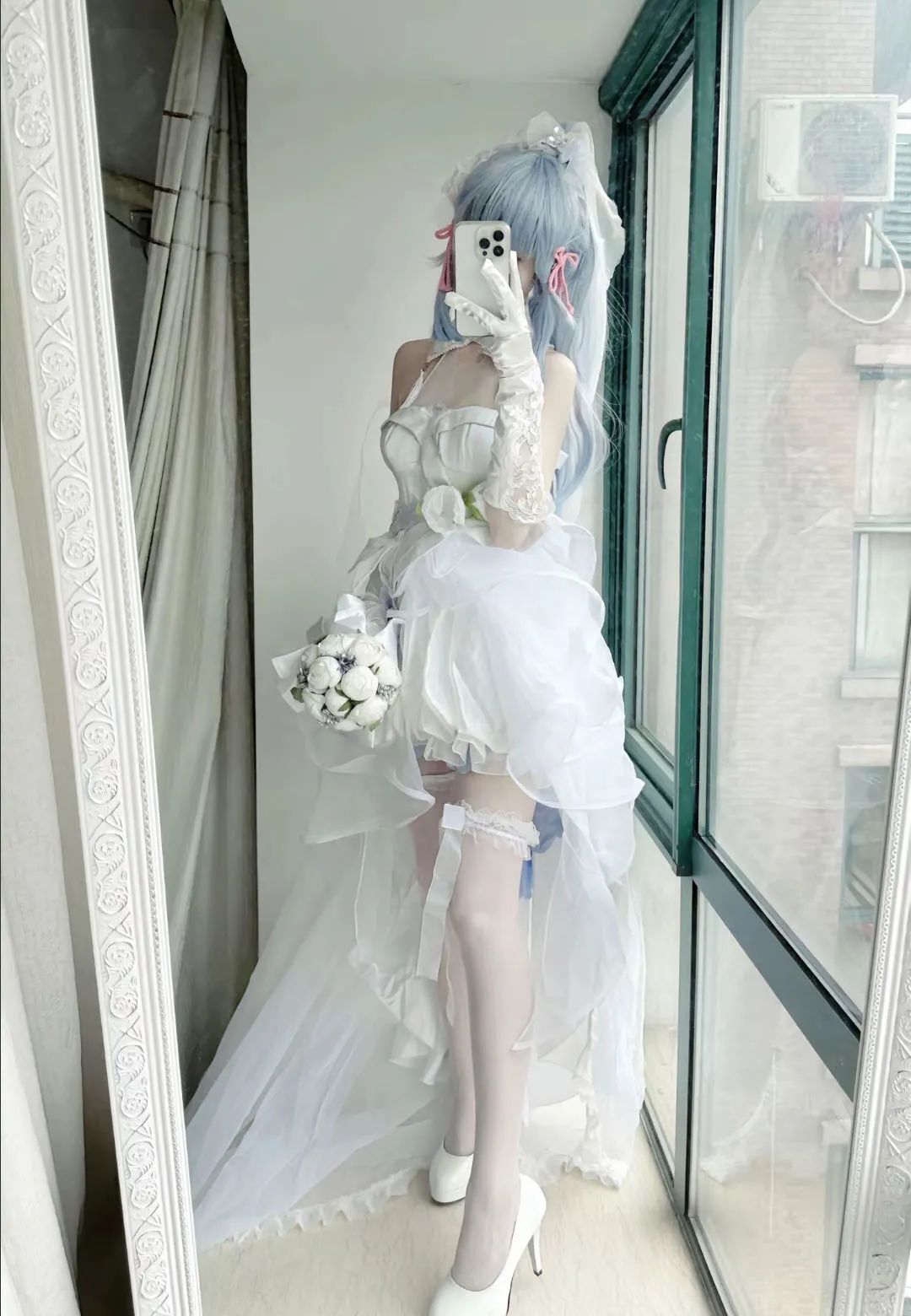 原神顶级cos：白丝小恶魔刻晴可爱爆了！女仆绫华乖巧可爱！裸足归终让人狂喜！