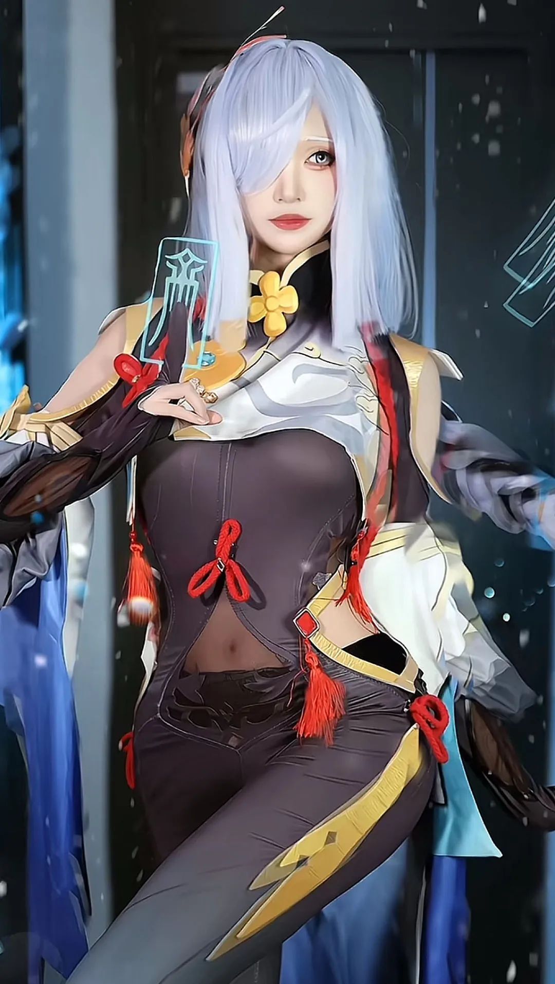 原神cos：黑丝+双马尾，女仆莫娜太美了！泳装妮露，和服雷神，绮良良表情太萌了！