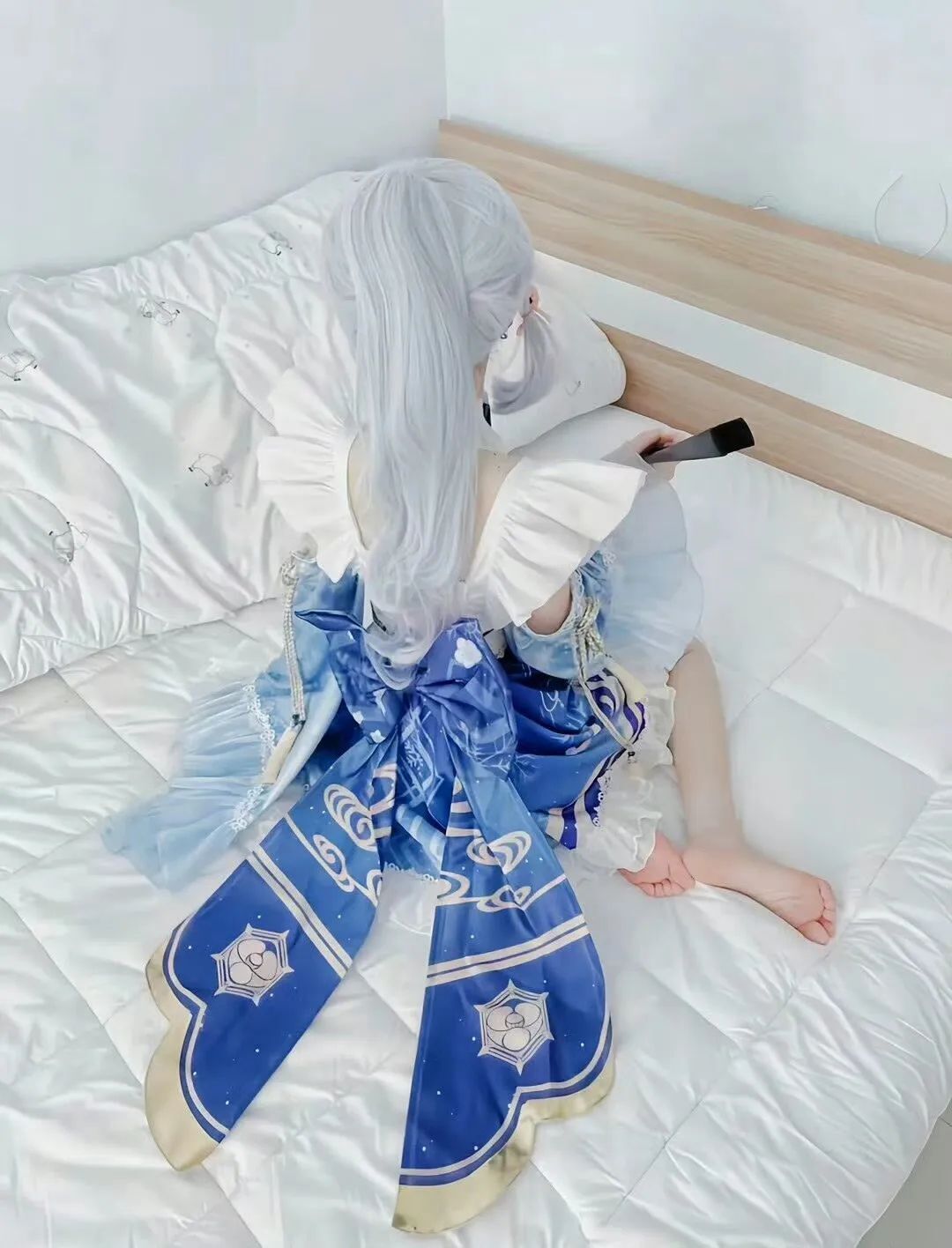 原神cos：JK制服绫华，泳装草神太可爱了！白丝婚纱刻晴让人狂喜！黑丝旗袍申鹤我爱了！