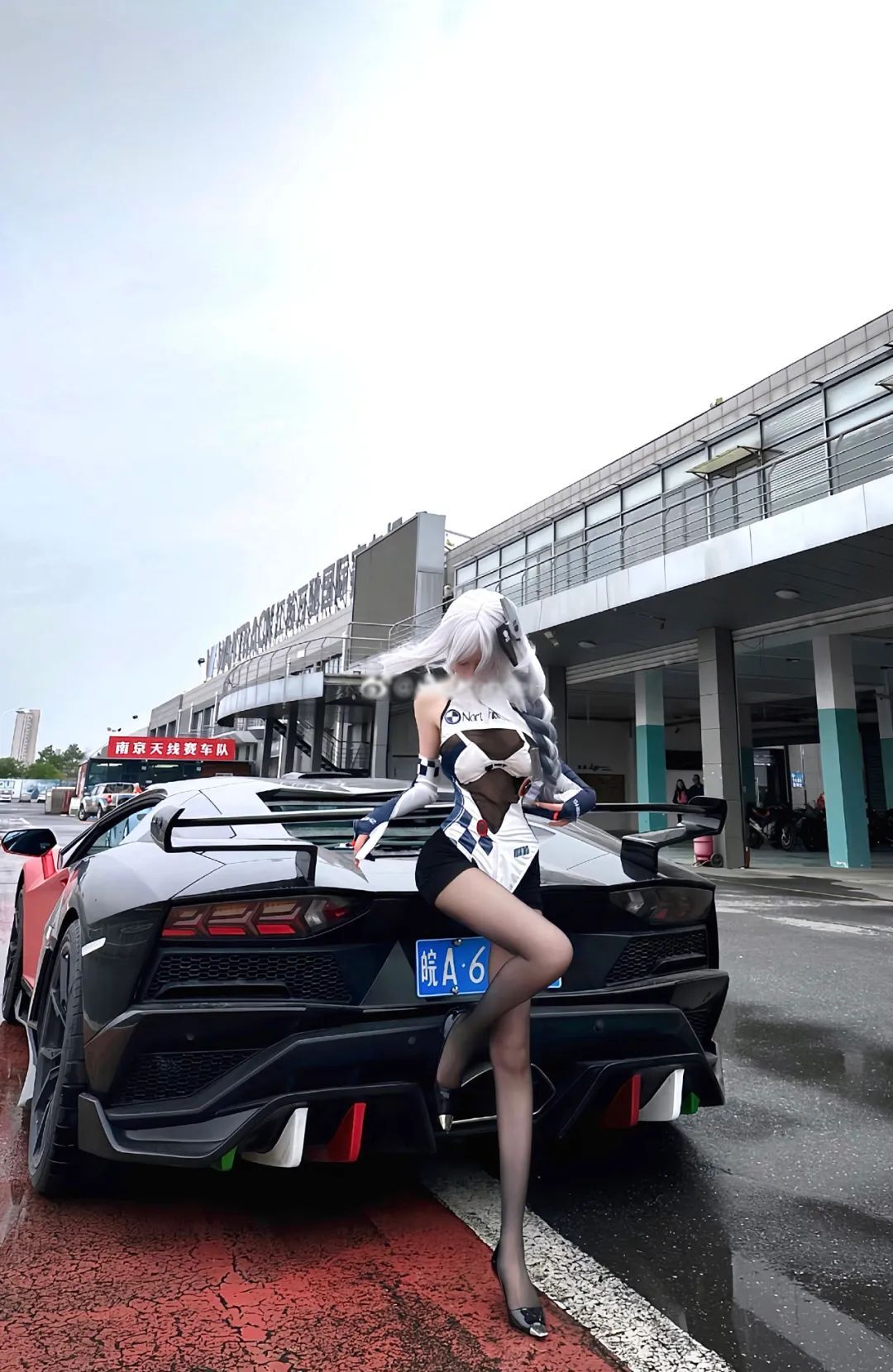 原神cos：黑丝+紧身皮裤，兔女郎雷神太顶了！大长腿女仆绫华！黑丝制服申鹤，刻晴让人狂喜！