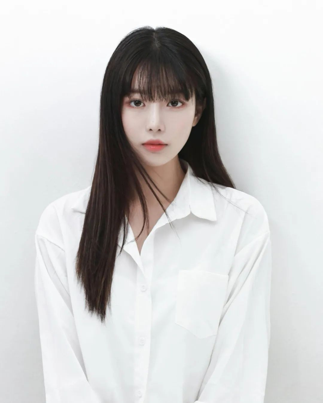 INS美女 | 韩国网红模特홍민하，冷欲风好身材正妹