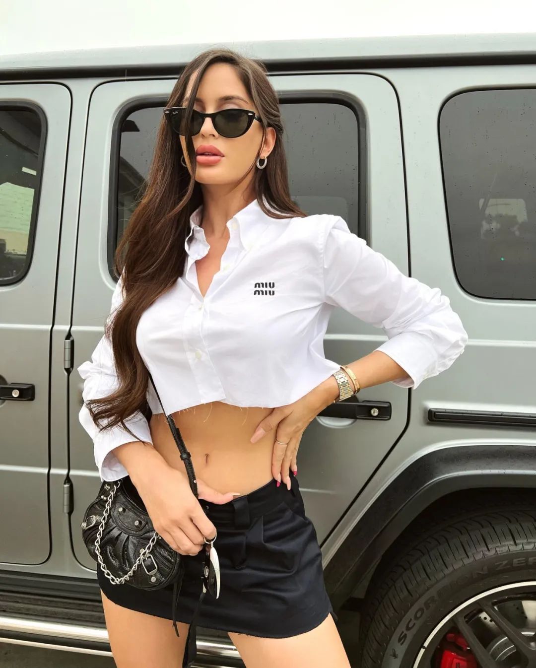 古巴模特Natalia Barulich，内马尔前女友