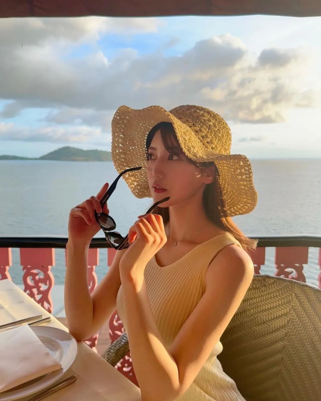 日本模特阿部夏树 | 顶级梨型身材，真是绝了！