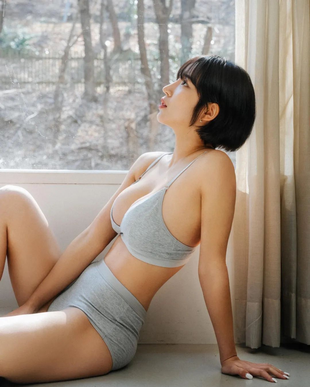 文艺风小可爱，竟然入围成人杂志选美决赛圈！