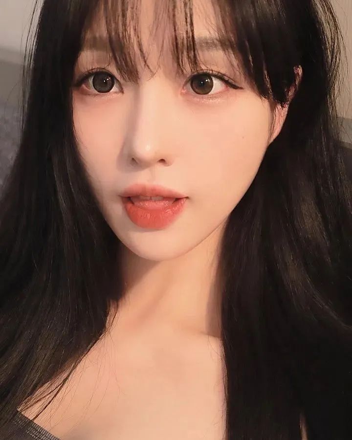 [仙女集]身材修长又有曲线，让人想起玲珑之美