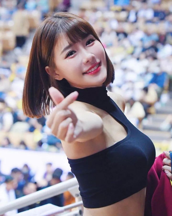 [仙女集]这个湾湾啦啦队员太美了