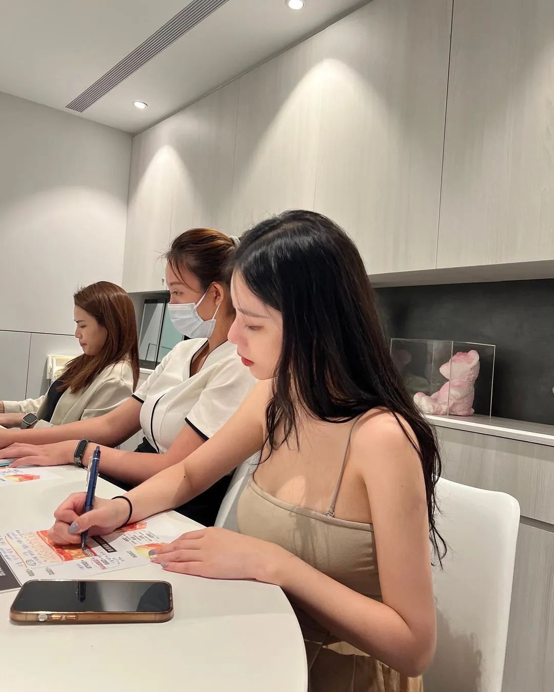 [仙女集]最甜奶茶妹，撩人小蛮腰